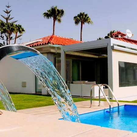 Calma Luxury マスパロマス