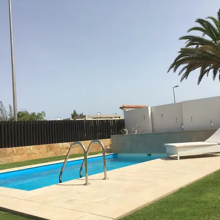 Calma Luxury Villa *