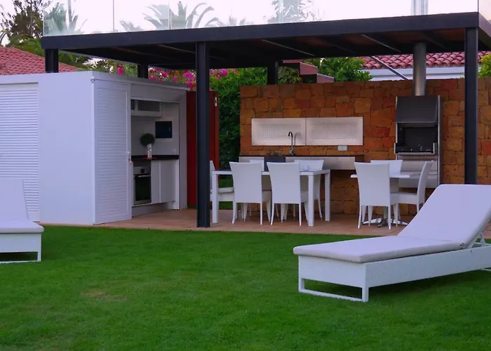 Calma Luxury Villa